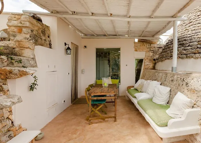 Trullo Di Charme 奥斯图尼